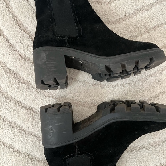 Splendid chunky heel Chelsea booties suede 8 black - Picture 3 of 7